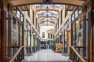 Valladolid, İspanya - 13 Ekim 2023: Valladolid, İspanya şehir merkezinin tarihi binaları hakkında farklı görüşler