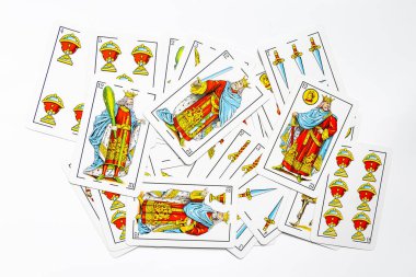 İspanyol kart oyunu, İspanyol deste Tarot kartları