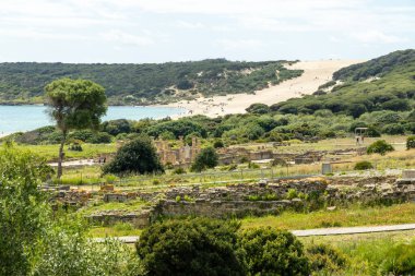 Antik Roma kenti Baelo Claudia Bolonia körfezi, Cadiz, Endülüs, İspanya 'da yer almaktadır.
