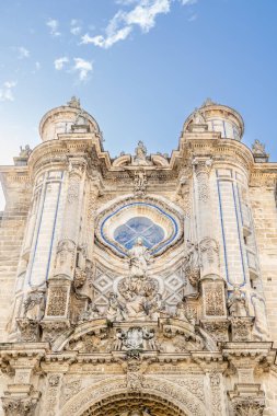 Jerez de la Frontera, İspanya - 15 Mayıs 2025: Jerez de la Frontera, İspanya 'daki katedralin dış cephesinin detayları