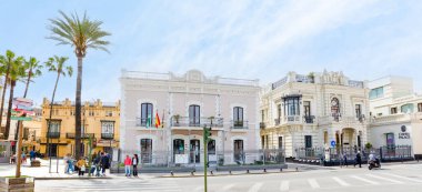 Sanlucar de Barrameda, İspanya - 17 Nisan 2025: Sanlucar de Barrameda, Endülüs, İspanya Yazın güneşli bir gününde