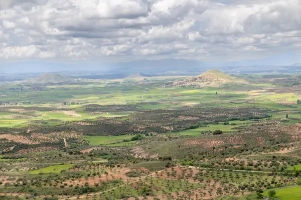 Merkezi Sistem 'e Guadalajara' daki Alcarria bakış açısından panoramik bir bakış açısı. Mançalı Kastilya. İspanya