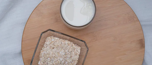 Glass Milk Oat Flakes Wooden Table Healty Breakfast Flat Lay — Stock Photo, Image