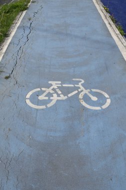 Park 'ta bisiklet yolu tabelası.