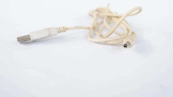 Kabel Yang Digunakan Untuk Mengisi Daya Smartphone Atau Perangkat Portabel — Stok Foto