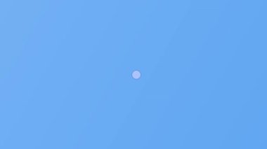 2D soyut basit saat animasyon saat ikonu hızlı hareket eden zaman yolculuğu ve çoklu evren konsepti. 4K UHD 3840x2160. Saat simgesi hareketi grafikleri.