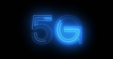 Siyah arkaplan üzerinde hareket eden 5G neon arkaplan metni, kablosuz geniş bant bağlantıları ile küresel ağ ve dijital gelecek kavramı. Bulut hesaplama, kodlama ve programlama için ikili bg.