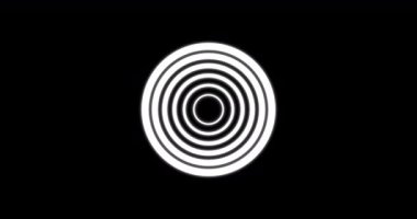 Siyah arka planda beyaz animasyon çemberleri. Tutarlılık ve disiplin kavramı. 2B temiz kabartmalı basit dairesel hareketli 4K değeri. Gerçeküstü sarmal geometri çemberi bg.