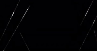 4K Metalik dikişler yavaş çekim kamerasıyla hareket ediyor. Premium kozmetik reklamları arka plan fx. Evrensel çerçeve zarif moda bg. Sihirli lüks gradyan davet kartı arkaplanı.