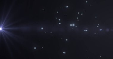 Parlayan Parçacıklar. Parıldayan parlak parçacıklar siyah arkaplan değerini parlaklaştırır. Yılbaşı arkaplanı düşen toz perisi mutlu yıllar 2025,2026. Kozmik bulutlar. Lüks sıvı bg 'yi kaplar.