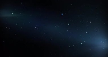 Polis ışıkları bulanık sirenleri yanıp sönüyor. Acil durum aracı 4K parlıyor. Işık flaşlarıyla uçuşan toz kırmızı ışık varyasyonlarıyla savaşıyor. Aracın üzerinde titreşen ışık patlamaları var. İtfaiyeci bg.