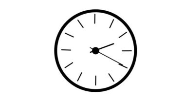 Beyaz arkaplanı zaman gösterimi için Saat Simgesinin canlandırması