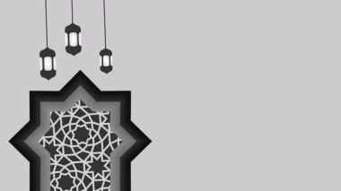 Karmaşık bir İslami yıldız deseni içeren karmaşık siyah ve gri bir tasarım. Üç zarif asılı fener, ruhani aydınlanmayı simgeliyor..