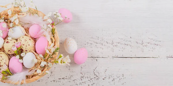 Easter Candy Chocolate Eggs Almond Sweets Lying Birds Nest Decorated — Stockfoto