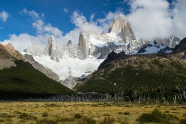 Torres del Paine Ulusal Parkı 'ndaki Fitz Massif