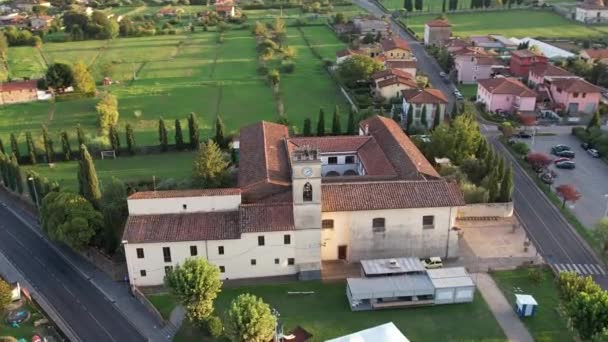 Borgo Buggiano Italia 2022 Iglesia Santa Maria Selva Reloj Paisaje — Vídeos de Stock