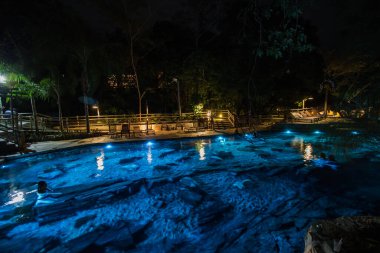 Brezilyalılar 2019 Ocak 'ında Rio Quente' de su parkında eğleniyorlar.