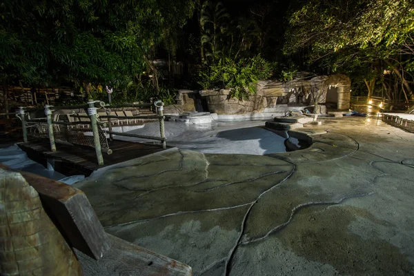 Brezilyalılar 2019 Ocak 'ında Rio Quente' de su parkında eğleniyorlar.