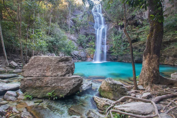 Cachoeira Brasileira Santa Barbara Bonita Colorida — Fotografia de Stock