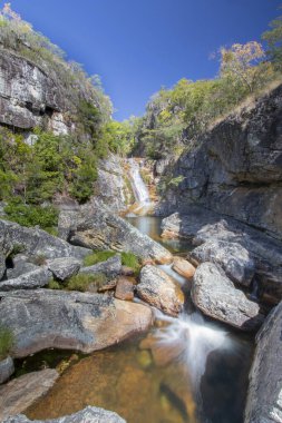 Brezilya Şelalesi / Bu şelale çok güzel, soğuk ve Brezilya Savannah 'da yer almaktadır