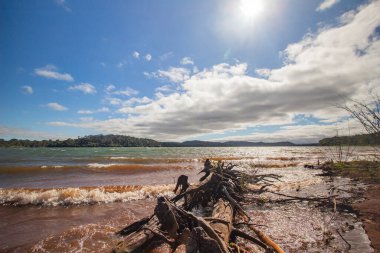 Güzel ve Büyük Brezilya Gölü
