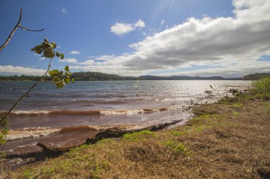 Güzel ve Büyük Brezilya Gölü