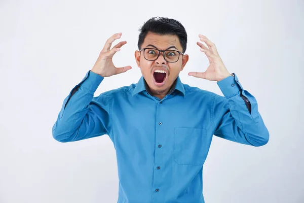 Pemuda Asia Yang Jengkel Dengan Kacamata Berbaju Biru Mengangkat Telapak — Stok Foto