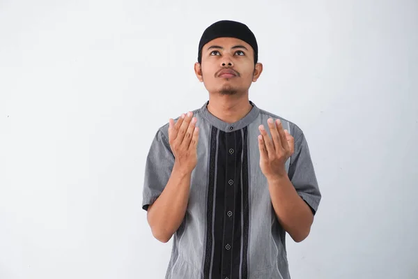 Religieux Jeune Homme Musulman Asiatique Avec Les Yeux Ouverts Priant — Photo