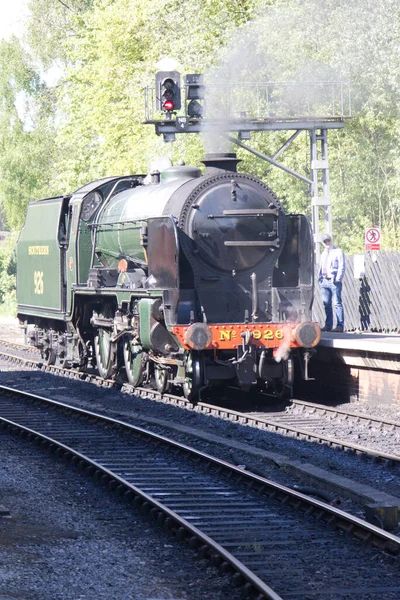 Black Green British Steam Train Locamotive 926 Plataforma Ferroviária Pickering — Fotografia de Stock