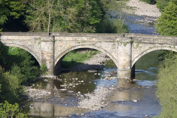 Three Span Stone Bridge Leading Richmond North Yorkshire United Kingdom — Stock Photo, Image