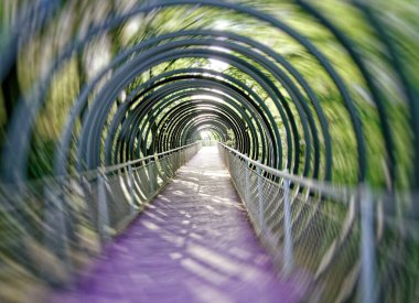 Slinky 'den Şöhret Köprüsü' ne, Rehberger Köprüsü 'ne, Oberhausen' e