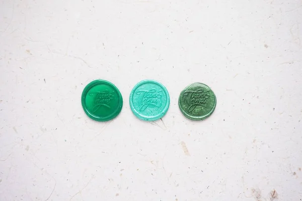 Renkli teşekkürler balmumu madeni para klasik düğün davetiyesi dekorasyonu için