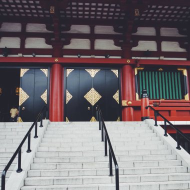 Sensoji Tapınağı, Asakusa, Tokyo. Mayıs 2015. Asakusa bölgesindeki Sensoji Tapınağının ön kapısı..