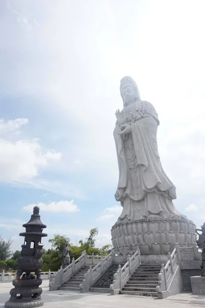 Guan Yin Heykeli Merhamet Tanrıçası Endonezya Nın Pematang Siantar Şehrinde — Stok fotoğraf