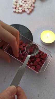 Balmumu para yapma süreci boncuk ve balmumu pulu
