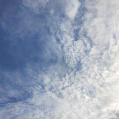 Bulutlar, gökyüzü mavisi arka plan. bulut mavi gökyüzü.