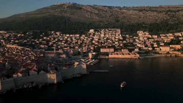 Luftaufnahme Der Altstadt Von Dubrovnik Bei Sonnenuntergang Kroatien Unesco Weltkulturerbe — Stockvideo