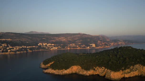 Luchtfoto Van Dubrovnik Oude Stad Bij Zonsondergang Kroatië Unesco World — Stockvideo