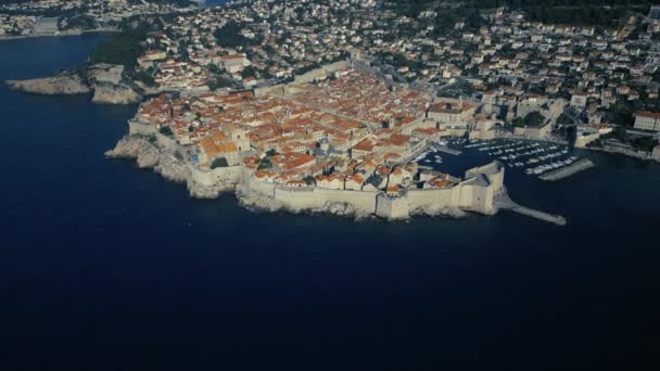 Hırvatistan Sunrise Kentindeki Dubrovnik Eski Kasabası Nın Hava Görüntüsü Unesco — Stok video