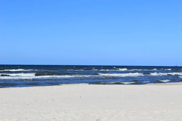 Piękne Fale Morzu Bałtyckim Grzybowie — Zdjęcie stockowe
