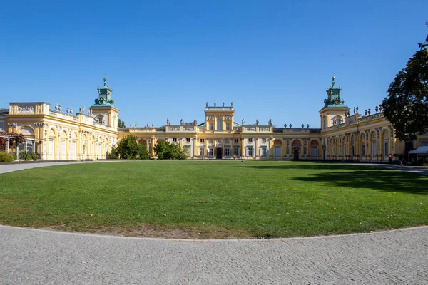 Королівський Палац Віланові Польща — стокове фото