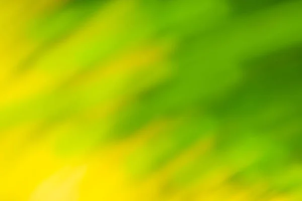 抽象的なボケ緑の背景 緑の集中ぼやけた効果の背景 — ストック写真