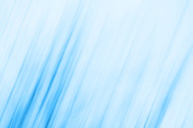 Mavi arka planda parlayan parıltı yansıması. Parlak mavi parlak beyaz ışın bulanık uzayı.