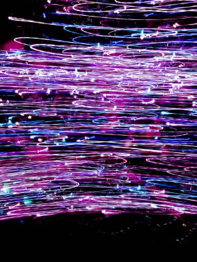 Psikedelik soyutlama bulanık bir grup oluşturdu. Canlı neon bulanık holografik psikedelik doku arkaplanı.