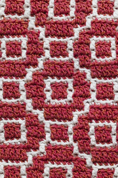 Textura Crochê Branco Vermelho Sobreposição Padrão Crochê Mosaico Perto Fundo — Fotografia de Stock