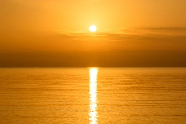 Landschappelijk Uitzicht Perfecte Zomer Gouden Zonsondergang Boven Middellandse Zee Bij — Stockfoto