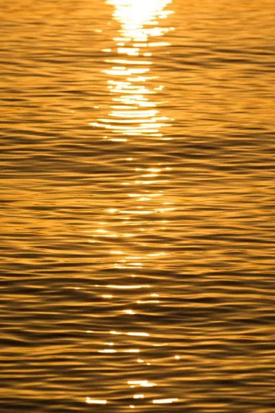 Vista Panorâmica Das Ondas Luz Amarela Pôr Sol Saint Tropez — Fotografia de Stock