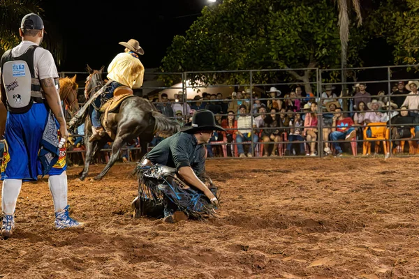 Itaja Goias Brasil 2023 Adulto Vaquero Una Arena Rodeo Por — Foto de Stock