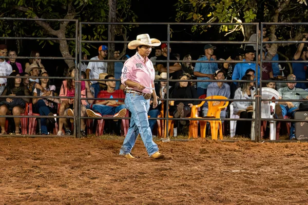 Itaja Goias Brasil 2023 Adulto Vaquero Una Arena Rodeo Por — Foto de Stock