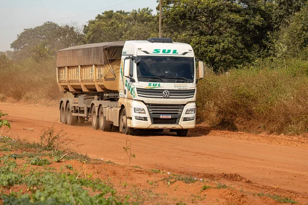 Apore Goias Brasilien 2023 Sattelzug Mit Anhänger Für Getreidetransporte Auf — Stockfoto